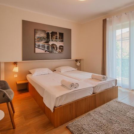 Luxury Apartments Vili 乌马格 外观 照片