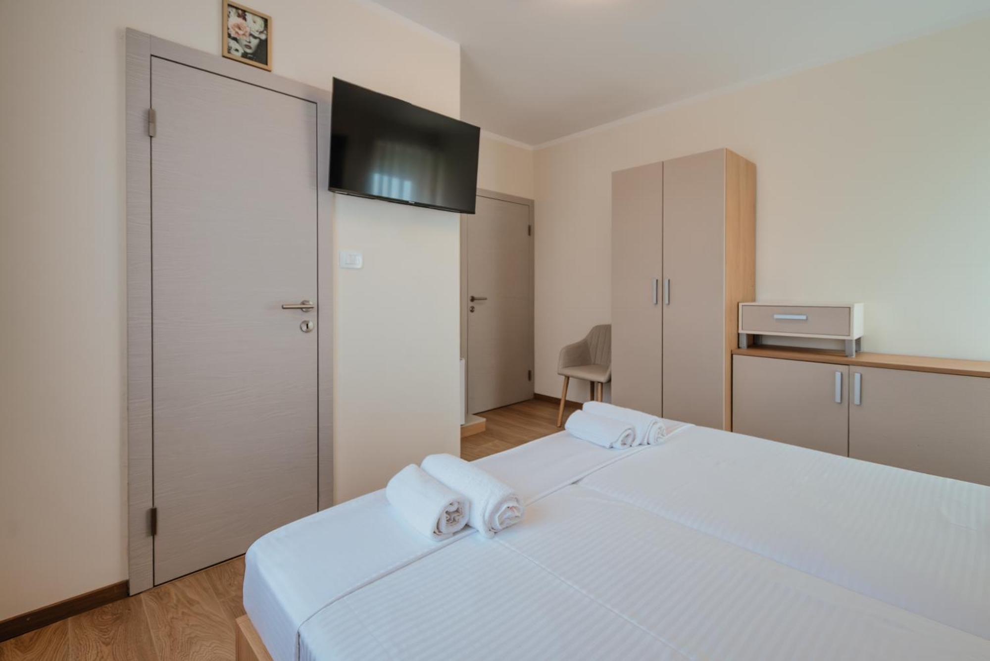 Luxury Apartments Vili 乌马格 外观 照片