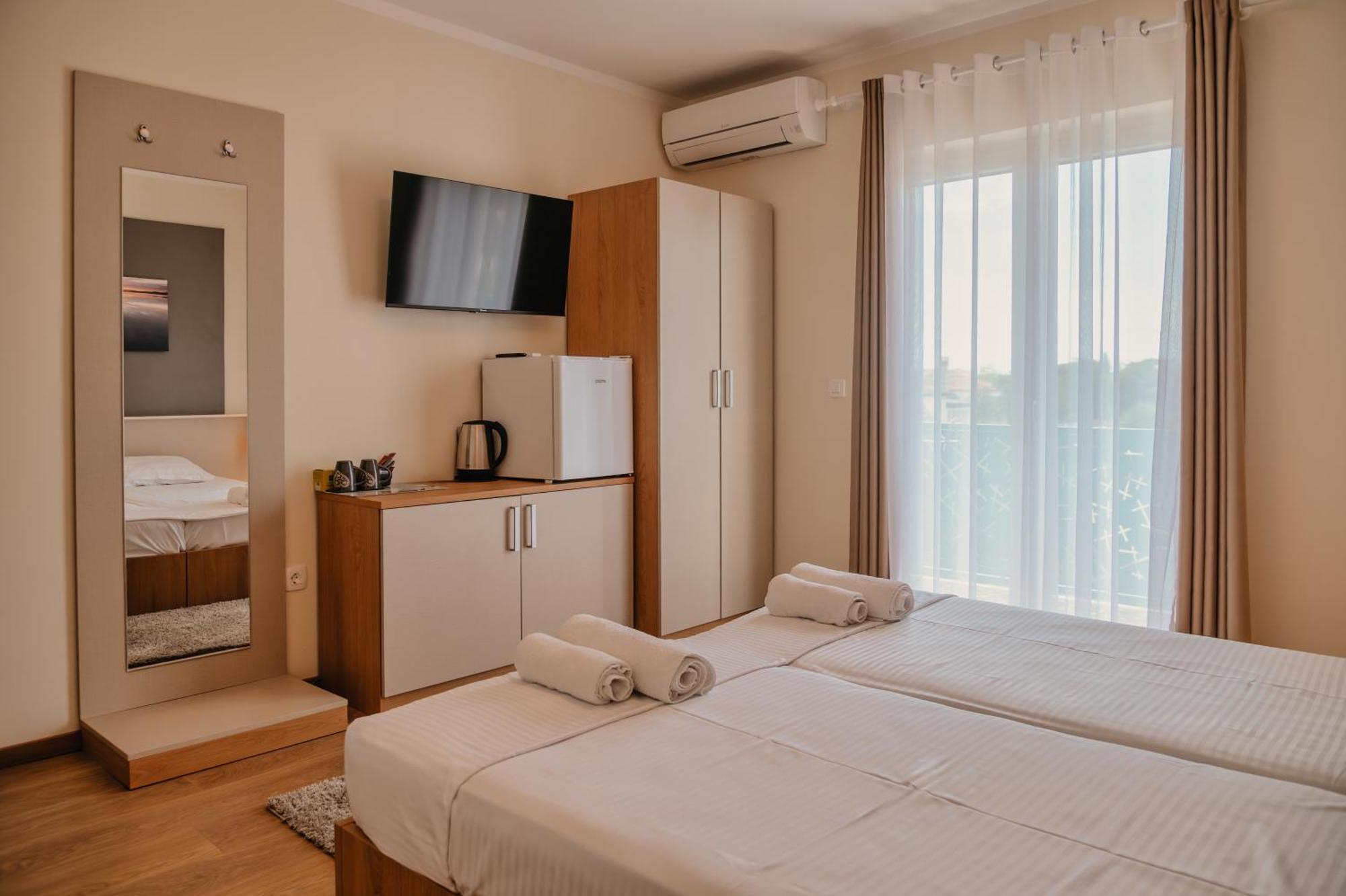 Luxury Apartments Vili 乌马格 外观 照片