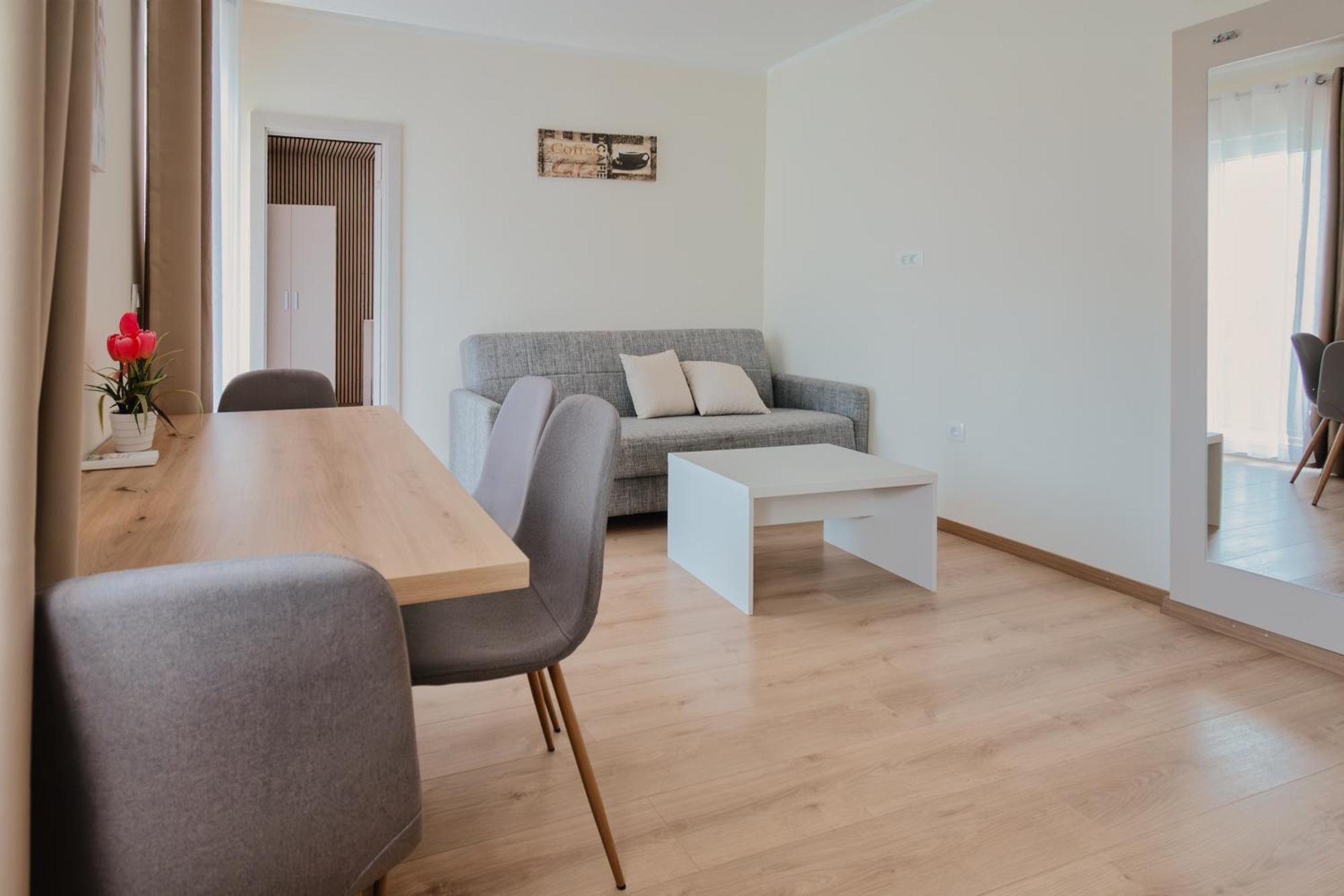Luxury Apartments Vili 乌马格 外观 照片