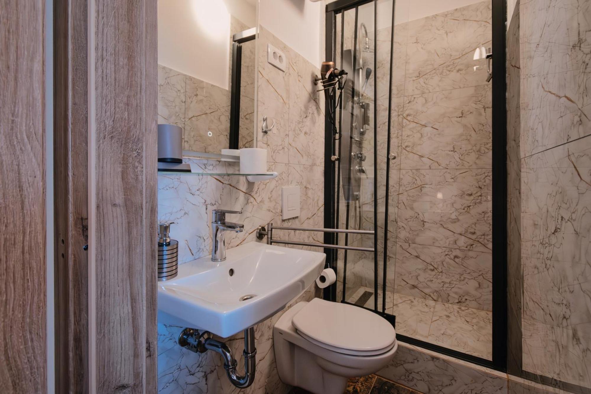 Luxury Apartments Vili 乌马格 外观 照片