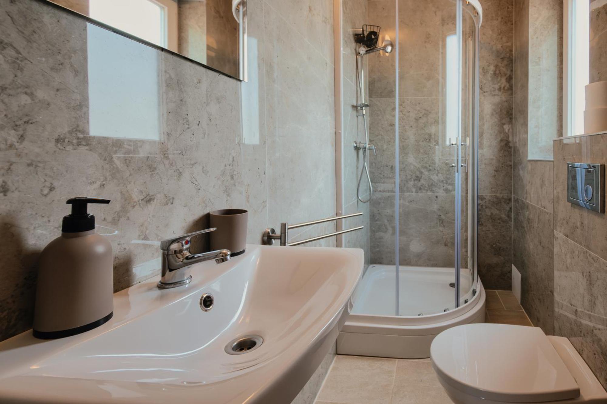 Luxury Apartments Vili 乌马格 外观 照片