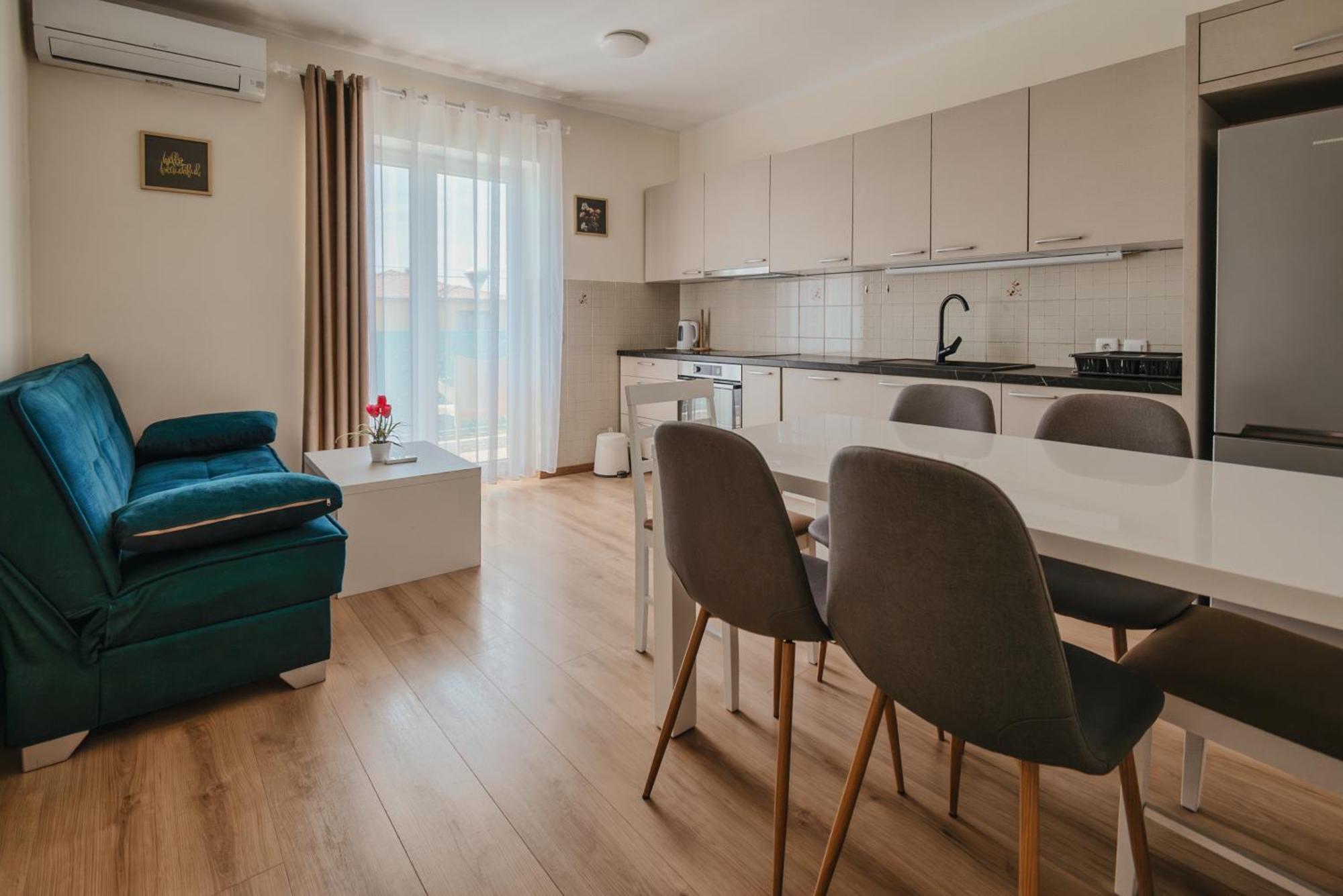 Luxury Apartments Vili 乌马格 外观 照片