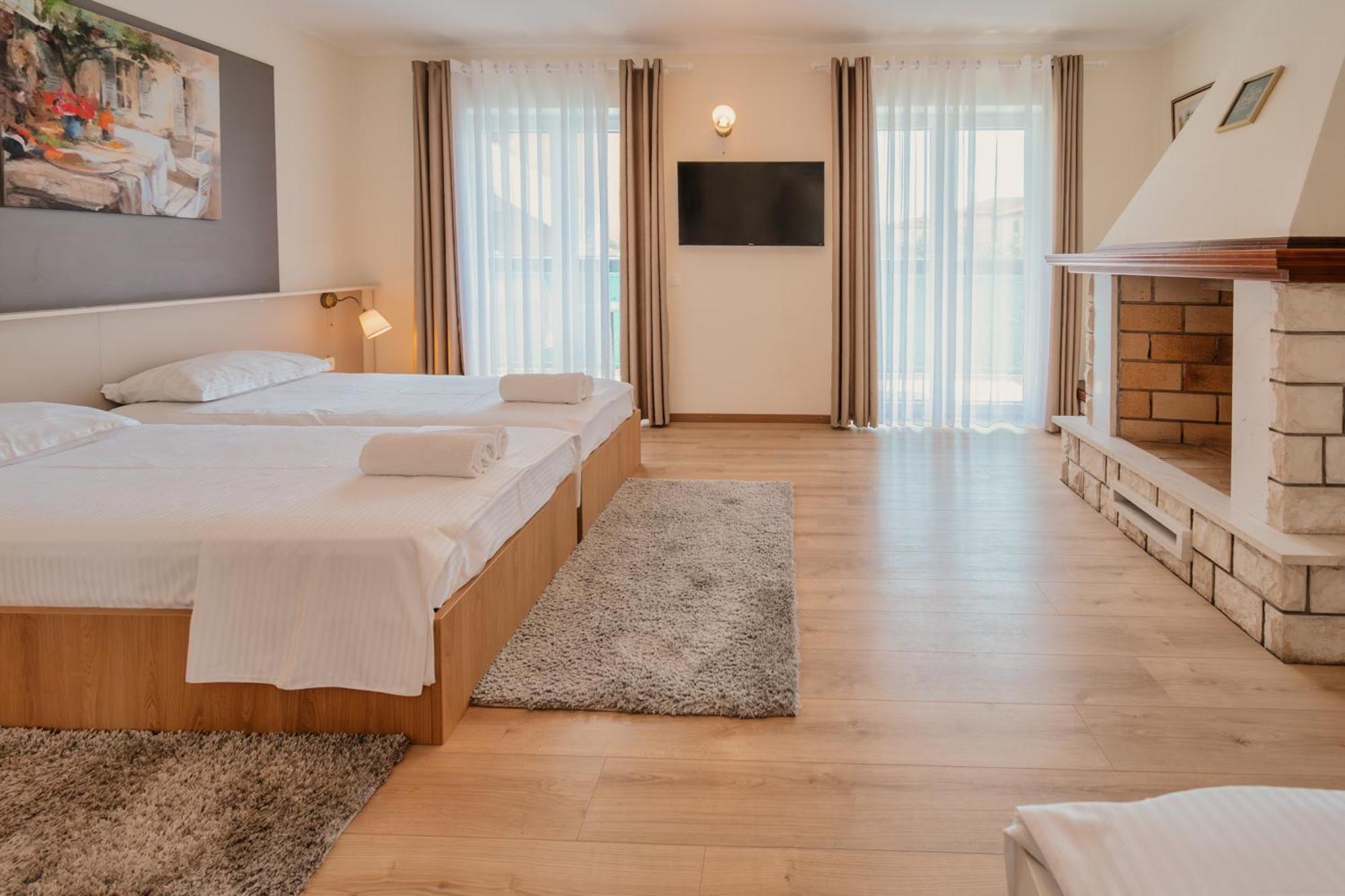 Luxury Apartments Vili 乌马格 外观 照片